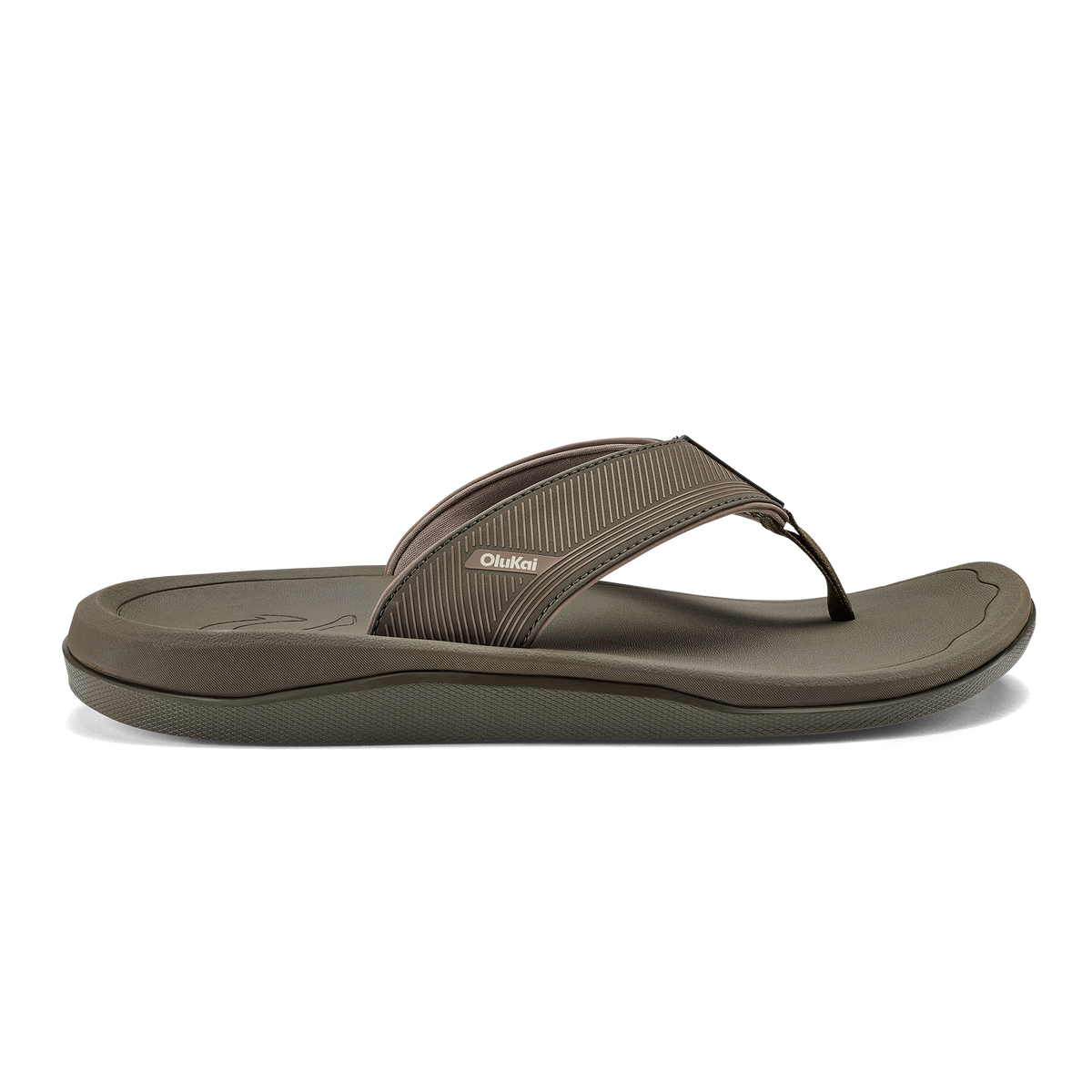 Brown koa thong sandal with textured upper strap and padded footbed.