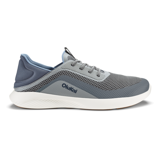 Charcoal and sharkskin mesh running shoe with white sole and dark blue heel collar.